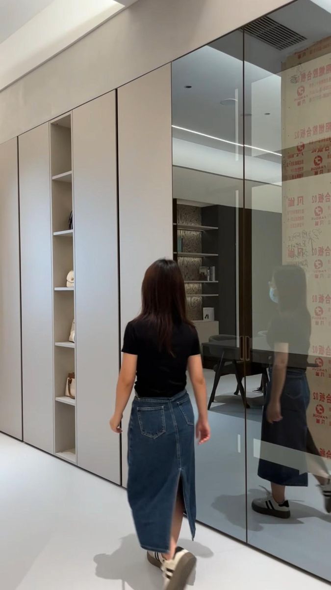 极简衣柜 视频封面