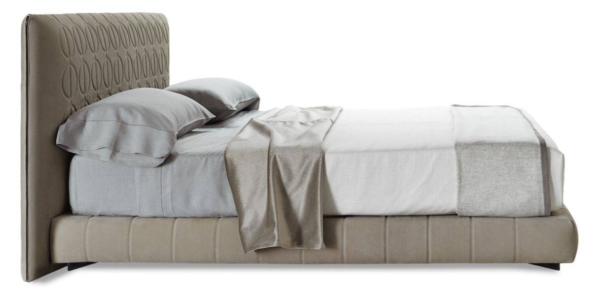 Minotti Curtis 铜钱床 实景图 2