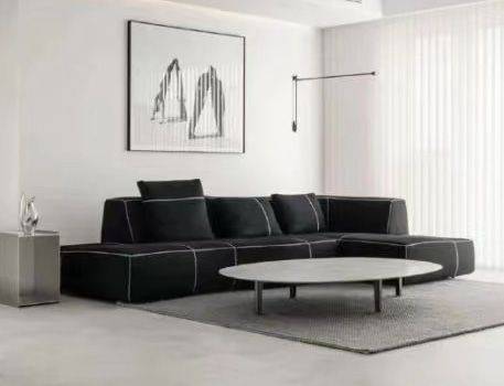 B&B Italia Bend Sofa 曲线沙发 实景图 1