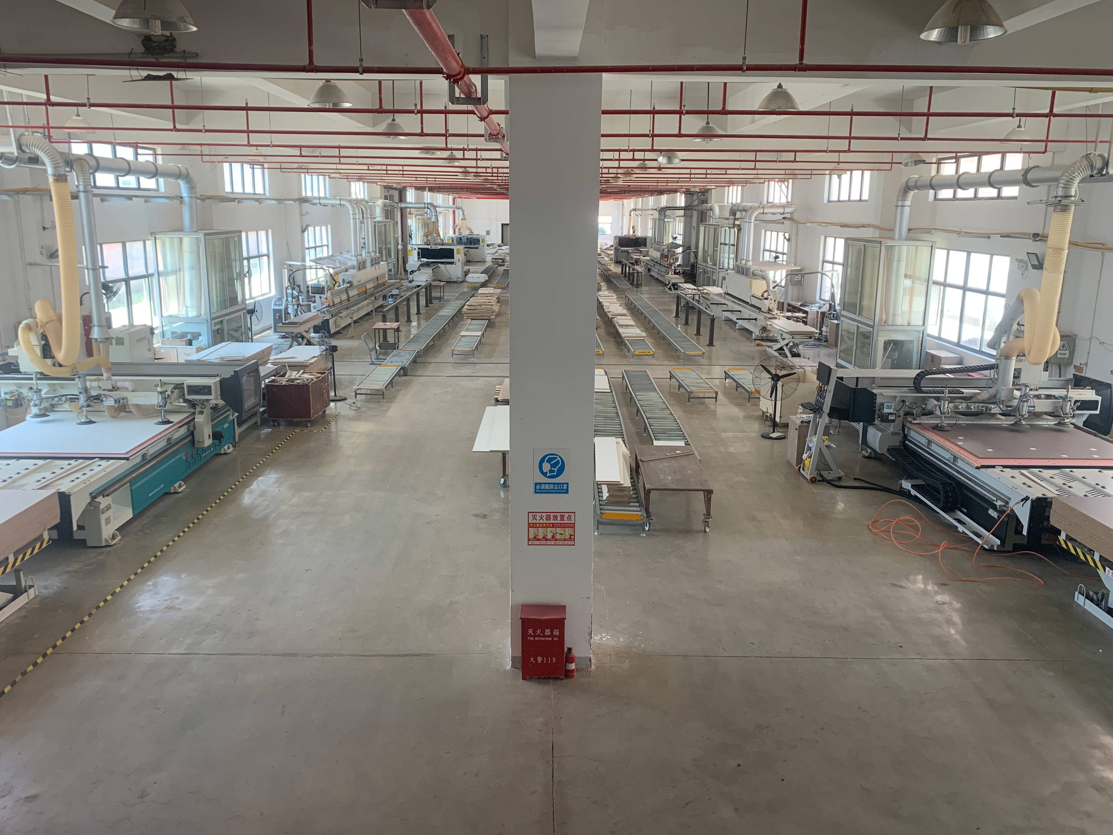 上海爱定家具有限公司图片